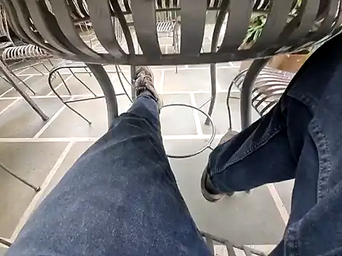 Snapshot of YoursThickDick chatting on January 19, 9:24 am YoursThickDick online show from January 19, 9:24 am