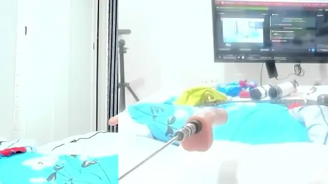 Alani Queen online show from November 9, 8:18 am