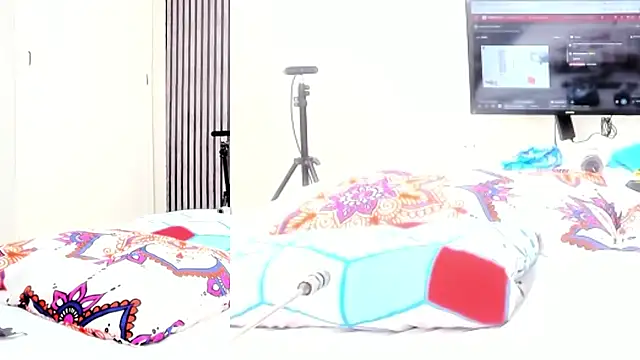 Alani Queen online show from October 31, 7:21 pm