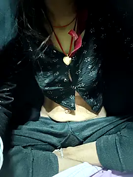 Snapshot of Shreya-couple chatting on November 20, 1:39 am Shreya-couple online show from November 20, 1:39 am