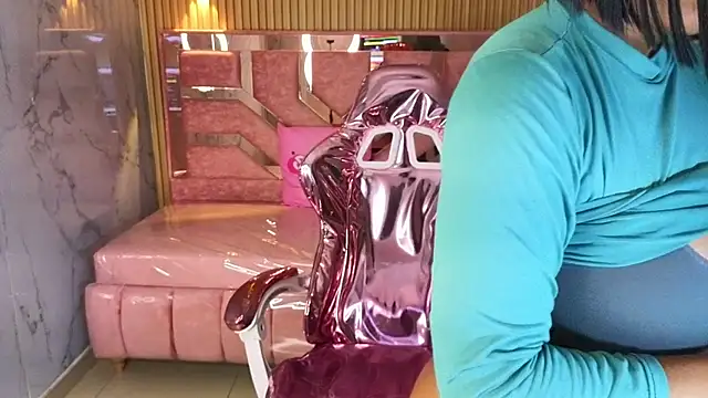 ambar fox s online show from November 27, 8:09 pm