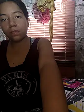 Snapshot of Aley_2025 chatting on November 13, 4:00 pm Aley 2025 online show from November 13, 4:00 pm