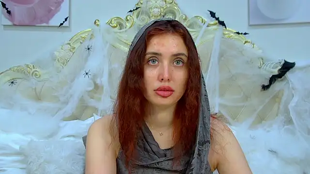 Snapshot of SherryBaers chatting on October 28, 6:34 am SherryBaers online show from October 28, 6:34 am