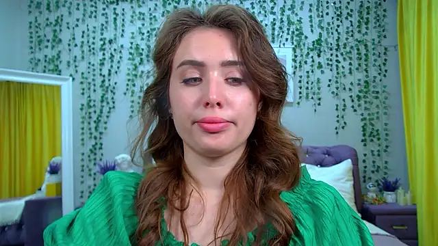 Snapshot of SherryBaers chatting on October 3, 6:15 am SherryBaers online show from October 3, 6:15 am