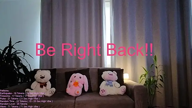 Snapshot of _LittleSammy chatting on July 7, 7:17 pm LittleSammy online show from July 7, 7:17 pm