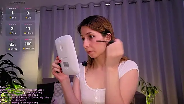  LittleSammy online show from February 12, 2:00 am