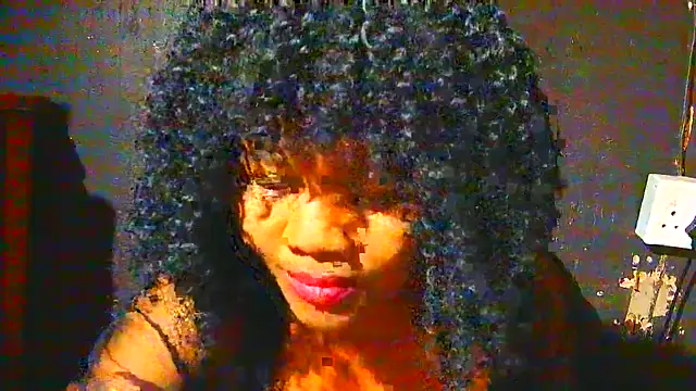 Augustine-Blooomxx online show from November 12, 6:01 pm