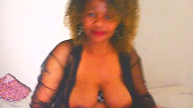 Augustine-Blooomxx online show from September 12, 7:02 pm