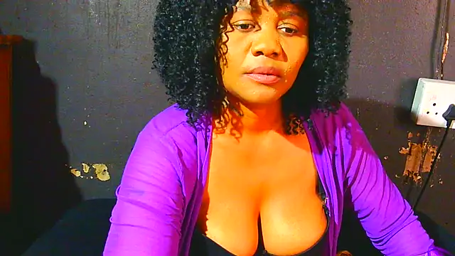 Augustine-Blooomxx online show from November 13, 3:49 pm