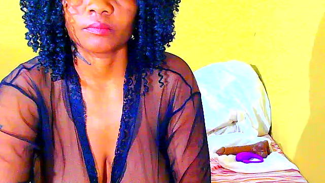 Augustine-Blooomxx online show from April 22, 12:06 am