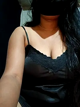 DiyaRoy49 online show from November 30, 6:30 pm