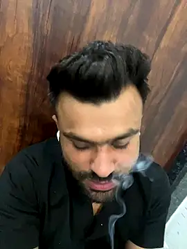 avieeeniyu online show from November 25, 5:02 pm