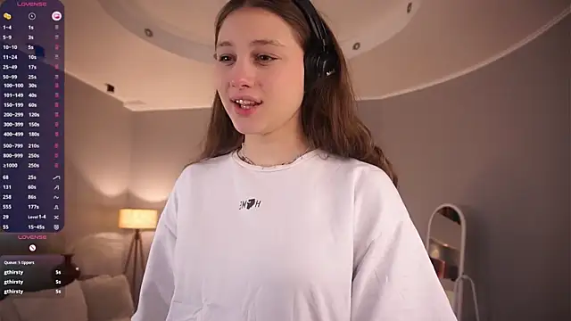 MercBoone online show from December 14, 8:53 am