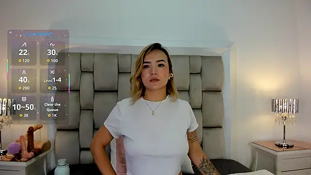 Snapshot of frehia_dimou chatting on May 13, 11:39 am frehia dimou online show from May 13, 11:39 am