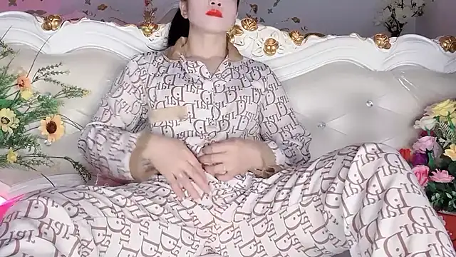   Joy69   online show from March 4, 9:28 am