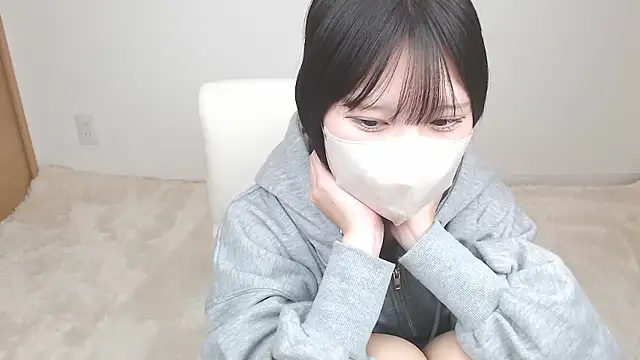 Snapshot of yuna_rin chatting on November 9, 11:03 am yuna rin online show from November 9, 11:03 am