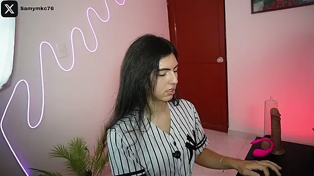 samymelo online show from July 24, 1:18 pm