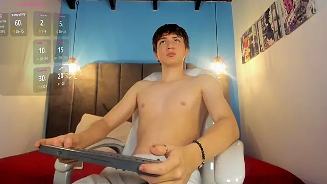 Oscar and dani online show from January 8, 4:18 am