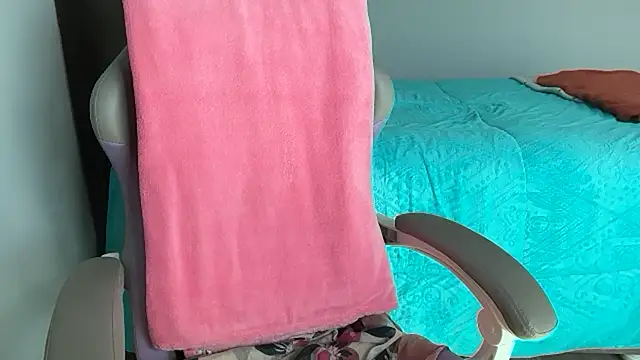 Snapshot of bellana20 chatting on November 20, 6:52 pm bellana20 online show from November 20, 6:52 pm