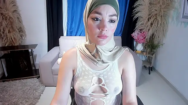 SofiaRivera1 online show from June 18, 9:20 pm