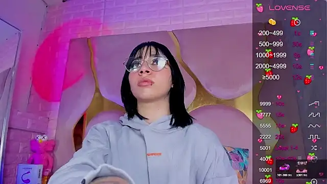 Niina Sissy online show from February 25, 4:23 am