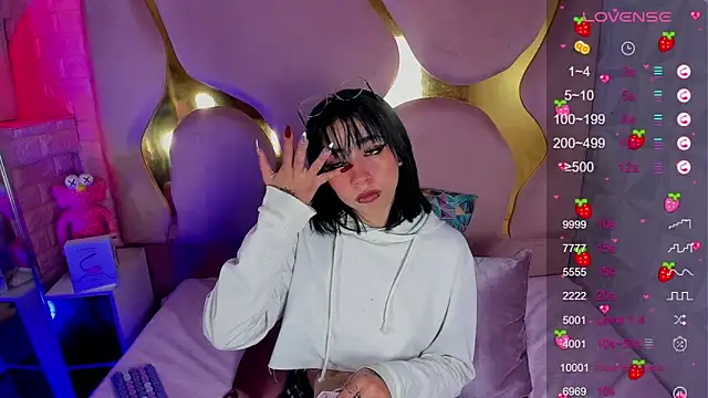 Niina Sissy online show from February 20, 4:42 am