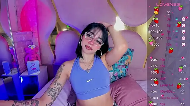 Niina Sissy online show from February 21, 4:14 am