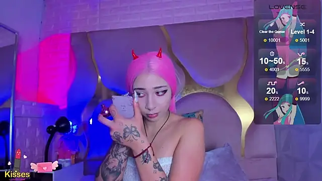 Niina Sissy online show from April 22, 4:52 am