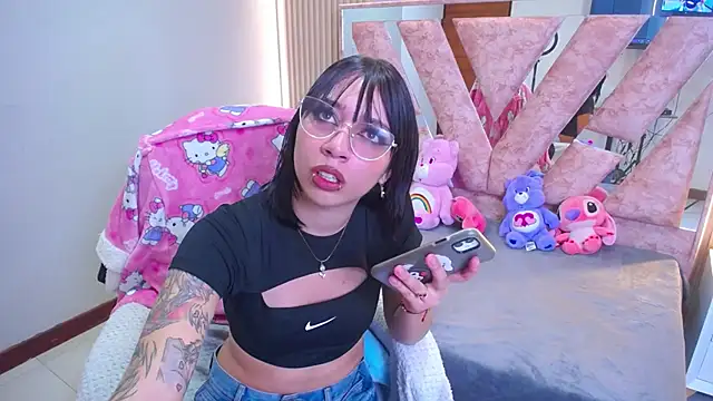 Niina Sissy online show from December 23, 4:56 am