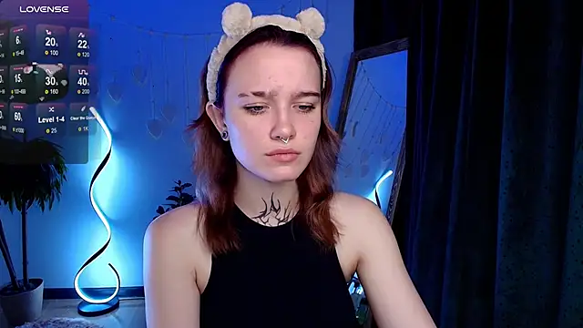 Snapshot of Elastikiss chatting on September 19, 2:37 am Elastikiss online show from September 19, 2:37 am