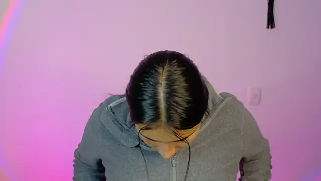 Linda andrew online show from February 26, 4:07 pm