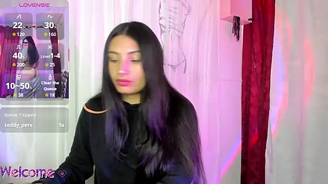 Snapshot of Linda_andrew chatting on September 30, 7:09 pm Linda andrew online show from September 30, 7:09 pm