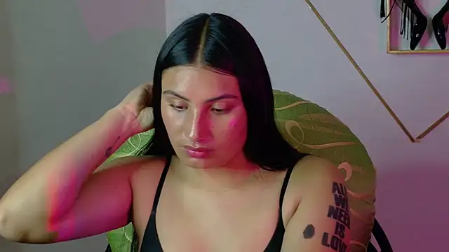 Linda andrew online show from February 9, 7:45 pm