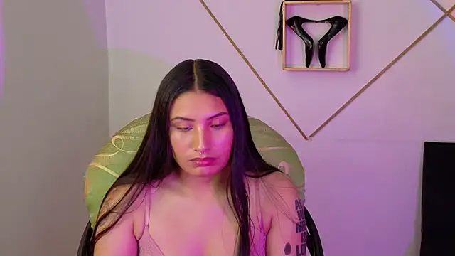 Linda andrew online show from January 12, 5:20 pm