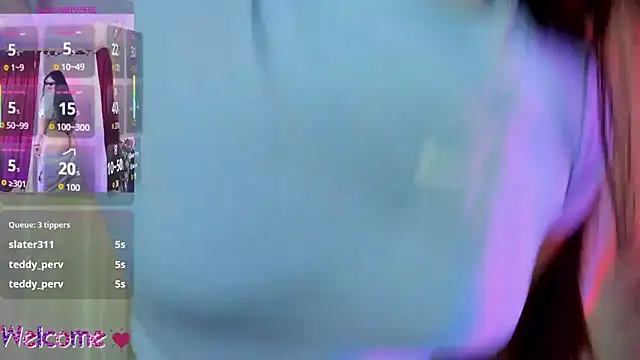 Snapshot of Linda_andrew chatting on October 2, 6:44 pm Linda andrew online show from October 2, 6:44 pm