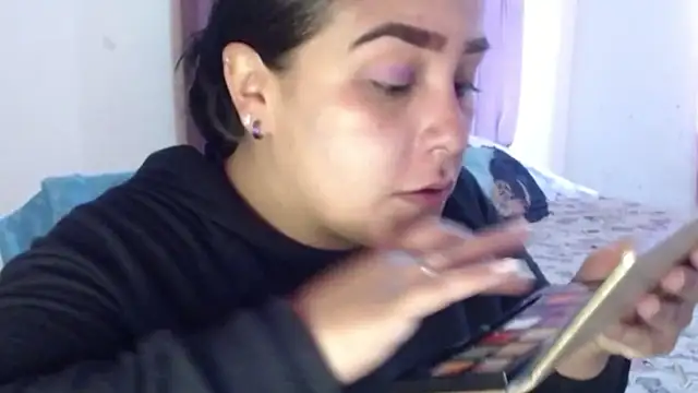 Snapshot of Salma_deep chatting on October 21, 3:33 pm Salma deep online show from October 21, 3:33 pm