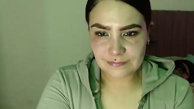 Snapshot of Salma_deep chatting on October 27, 1:12 pm Salma deep online show from October 27, 1:12 pm