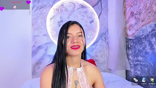 Snapshot of RoxanaBorns_ chatting on October 10, 12:28 pm RoxanaBorns  online show from October 10, 12:28 pm