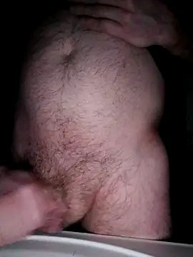 Lewisbbb online show from December 1, 8:26 am