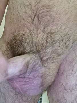 Lewisbbb online show from December 14, 10:26 pm