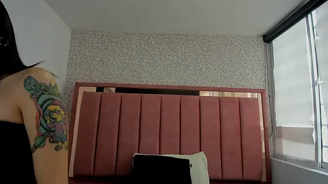 Snapshot of Hanna_Lee__ chatting on September 11, 8:20 pm Hanna Lee online show from September 11, 8:20 pm