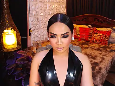 GODDESSHUGECOCKANDREA online show from April 20, 4:30 pm