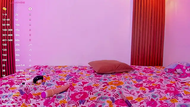 Susyrosse1 online show from September 15, 1:17 am