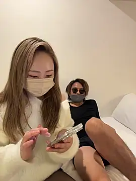 POMUPOMUPURIN2 online show from December 23, 11:09 am