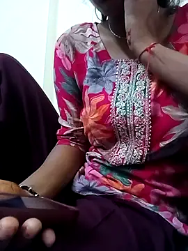 Snapshot of kissujaan chatting on October 13, 12:40 pm kissujaan online show from October 13, 12:40 pm