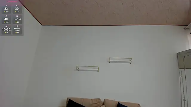 april smiith online show from February 26, 2:39 pm