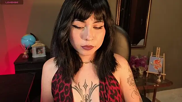 Snapshot of GaiaJoness chatting on November 20, 6:52 pm GaiaJoness online show from November 20, 6:52 pm