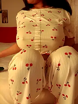 OnlyRima online show from October 16, 11:40 am