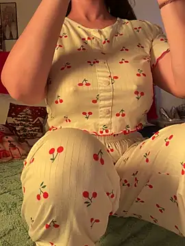 OnlyRima online show from December 1, 11:55 am