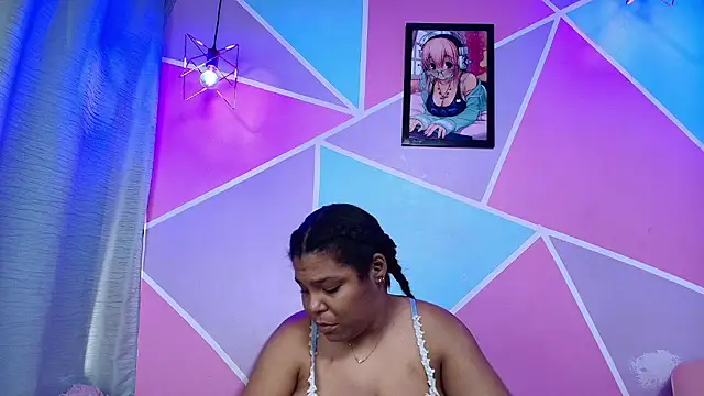 naomi campbel  online show from March 15, 2:02 pm